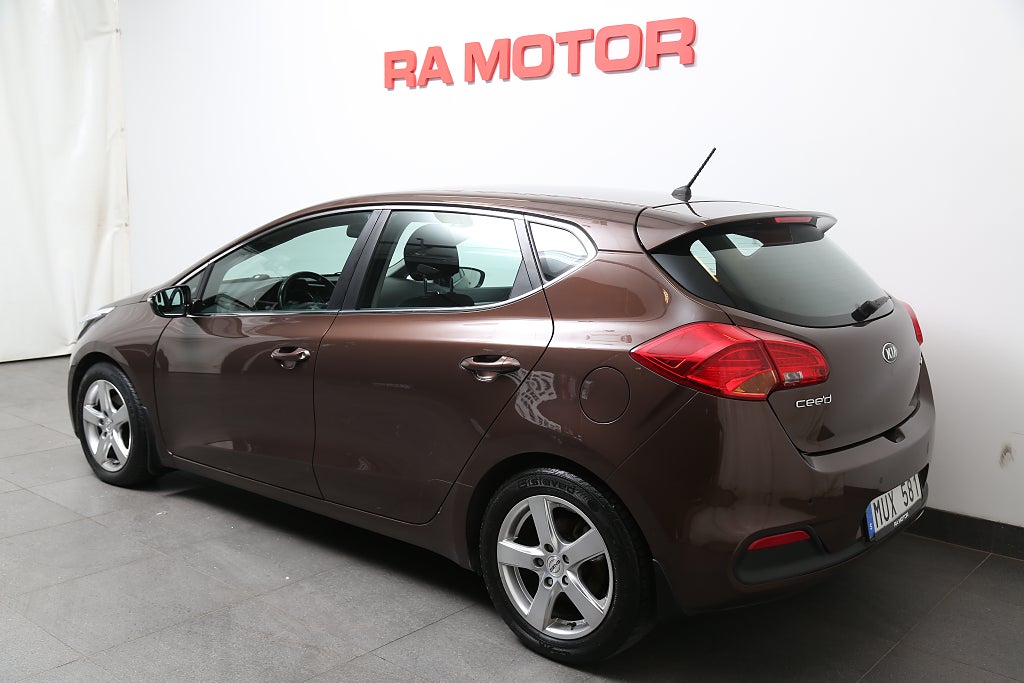 Kia Ceed 1,6 GDI 135hk EX Komfort 5D Motorvärmare 2013