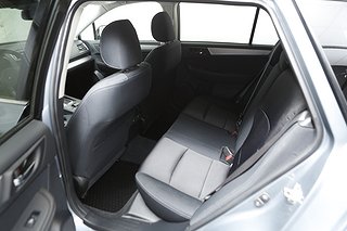 Kombi Subaru Outback 28 av 30