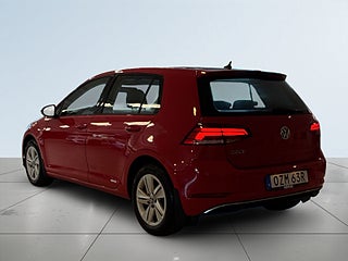 Volkswagen Golf 5-dörrar 1.6 TDI Base Mvärme Bkamera Drag CarPlay S&V – bild 5