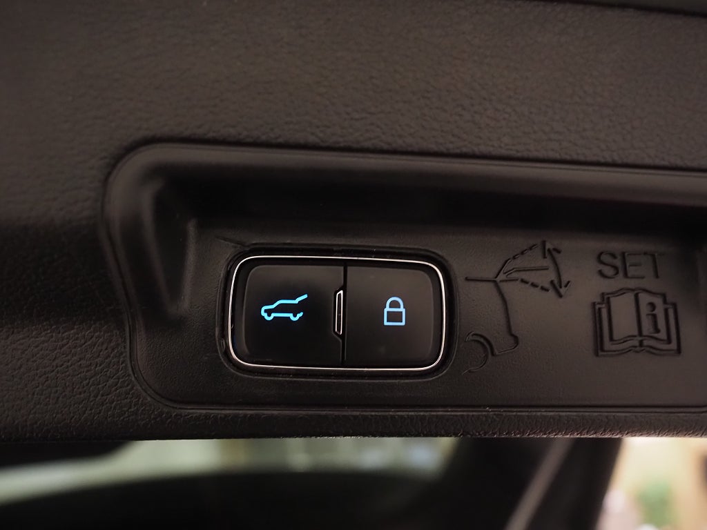 Ford Explorer Plug-In Hybrid ST-Line 360 B&O Drag Navi Skinn 2020