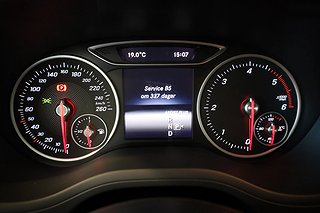 Halvkombi Mercedes-Benz B 15 av 21