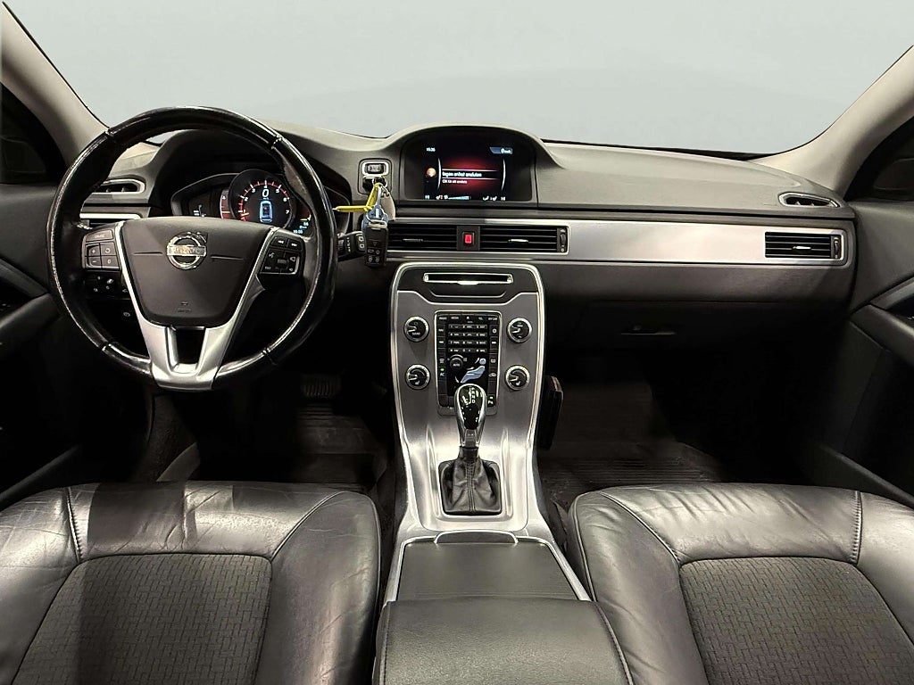 Volvo V70 2.0 Automat 214hk 6100 Mil 2 Ägare - miniatyr 10