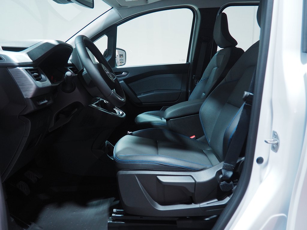 Nissan Townstar N-Connecta 130 MT Combi TG DSD 2022