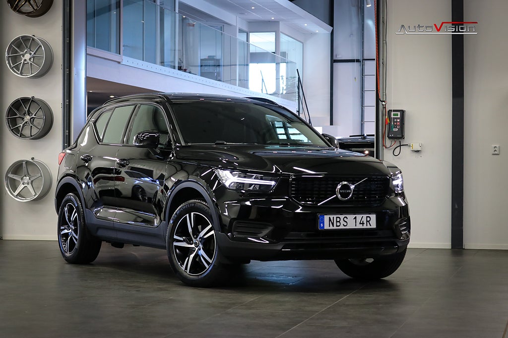 Volvo XC40 T2 Geartronic 129hk R-Design KAMERA PANORAMA DRAG 18"
