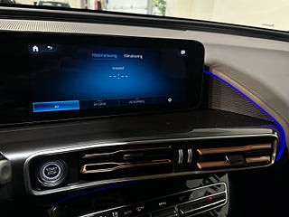 Mercedes-Benz EQC 400 4MATIC Drag Pvärm Kamera Psens GPS SoV