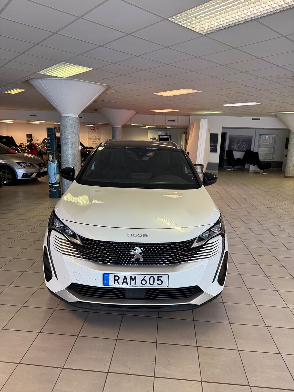 Peugeot 3008 1.2 PureTech 130 EAT, 131hp, 2023