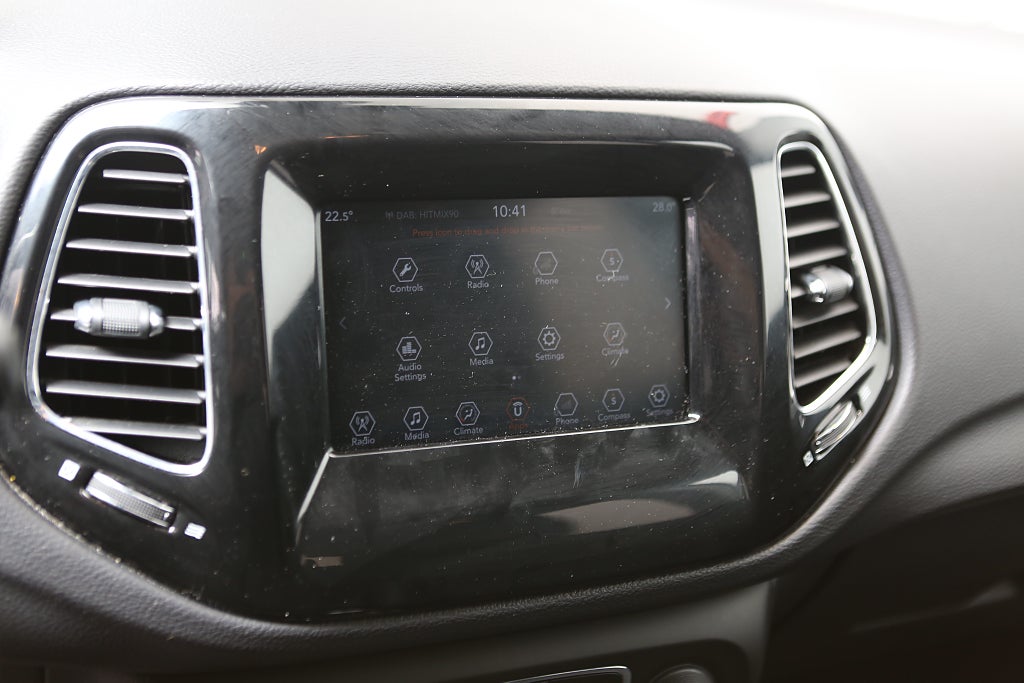 Jeep Compass 1,4 140hk Limited Backkamera 2018