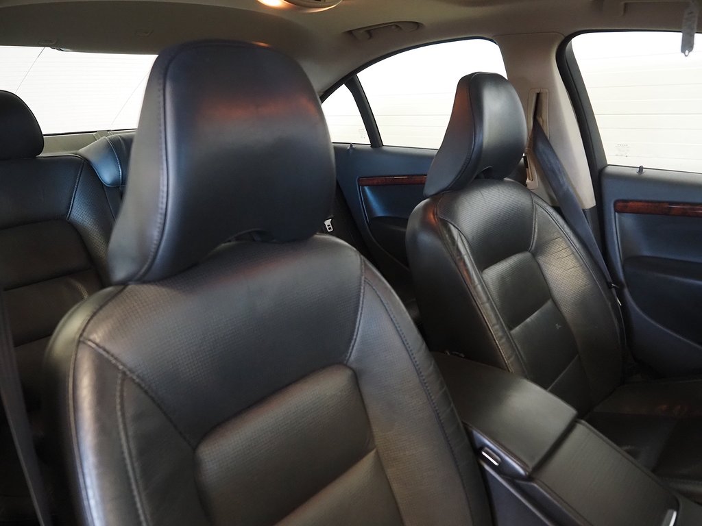 Volvo S80 3.2 AWD 238hk Geartronic Summum | Taklucka | 2007