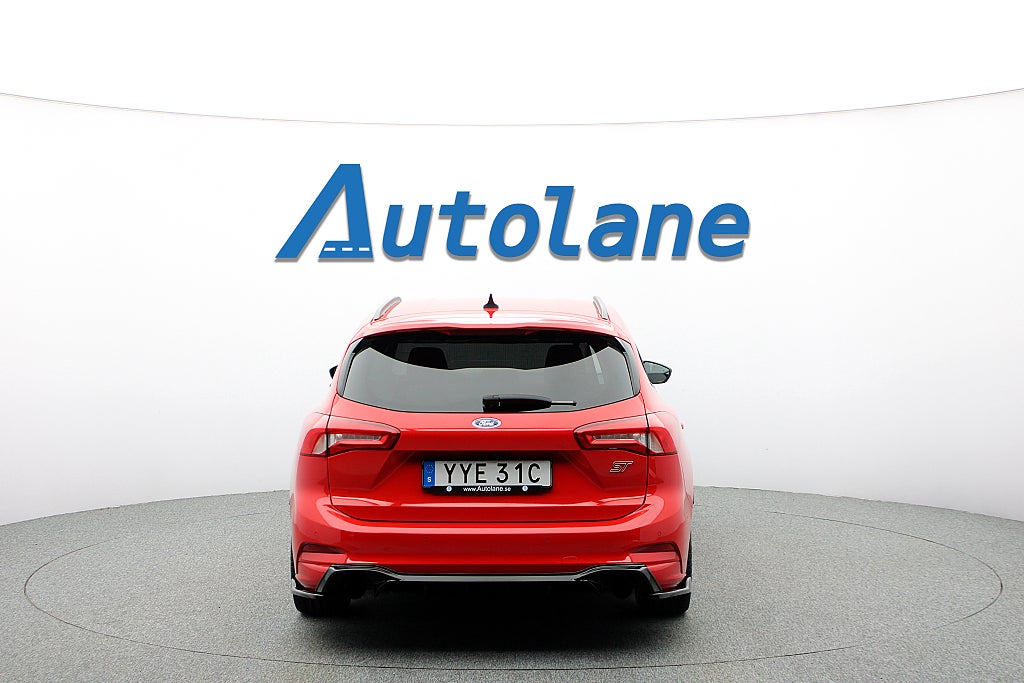 Ford Focus ST Kombi ST Recaro, B&O, DRAG, 280hk