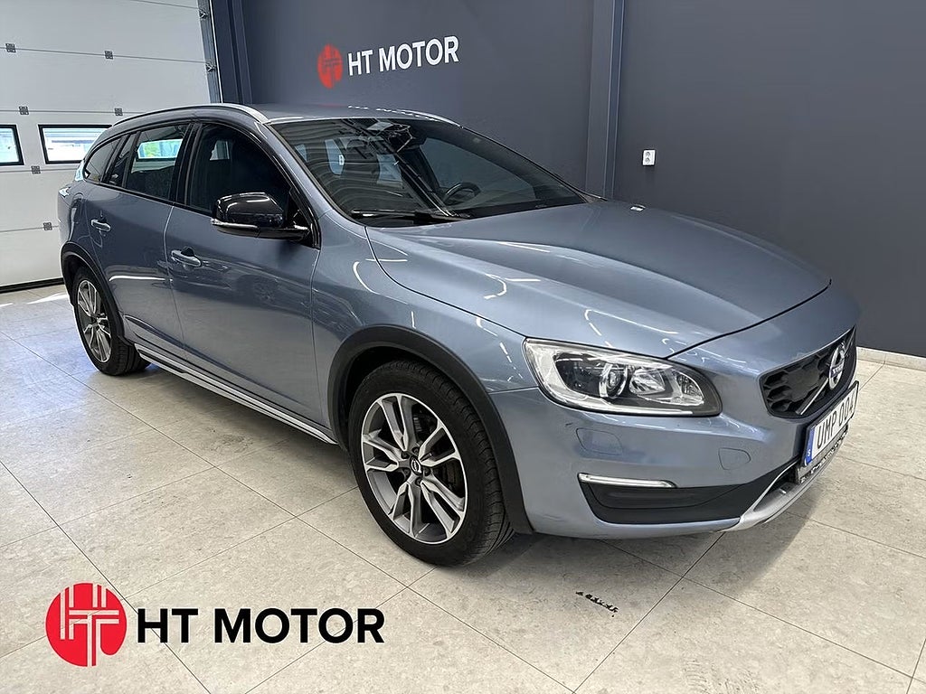 Volvo V60 Cross Country D4 AWD Geartronic Summum/P-Sensorer/