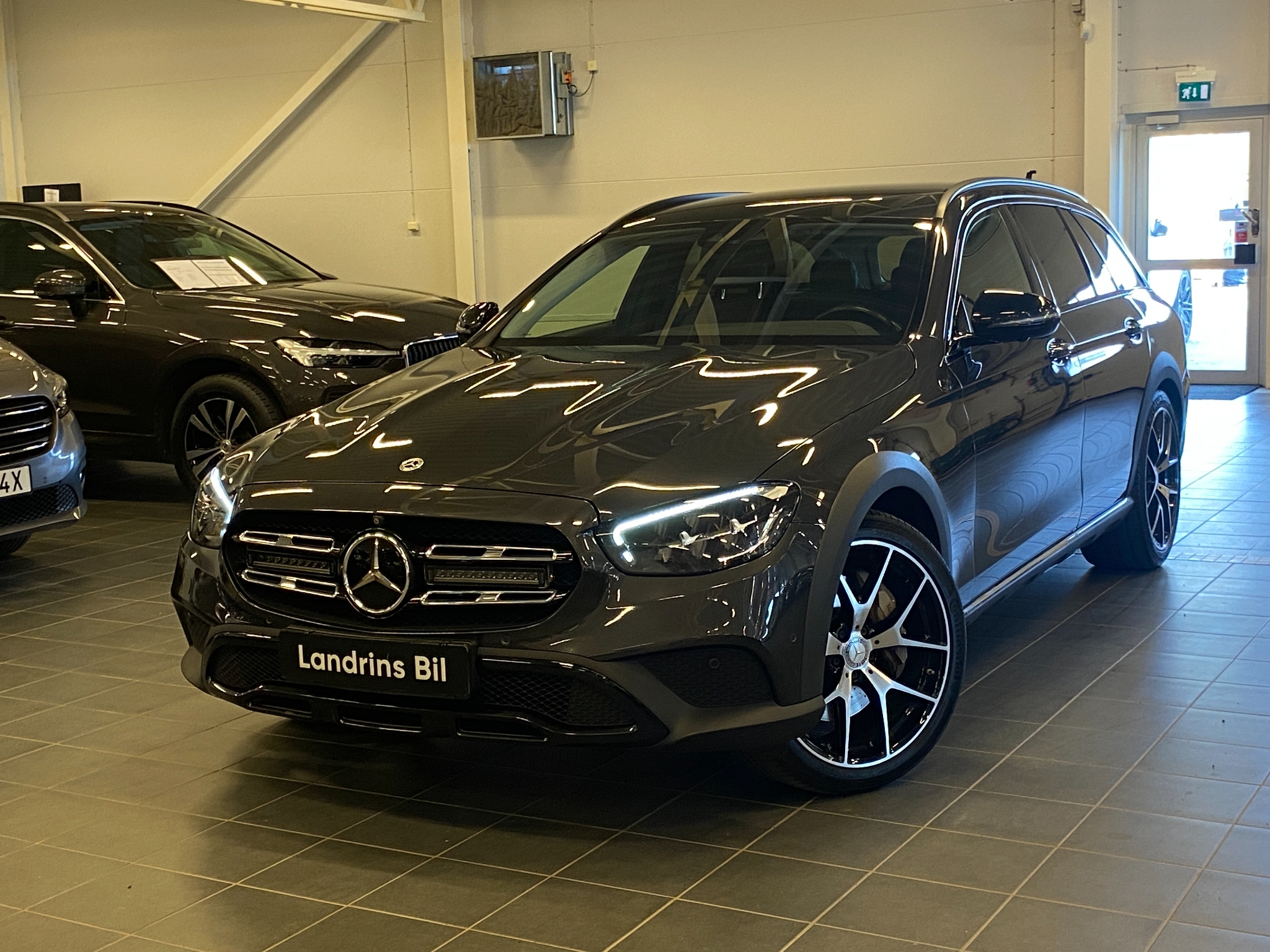 Mercedes-Benz E