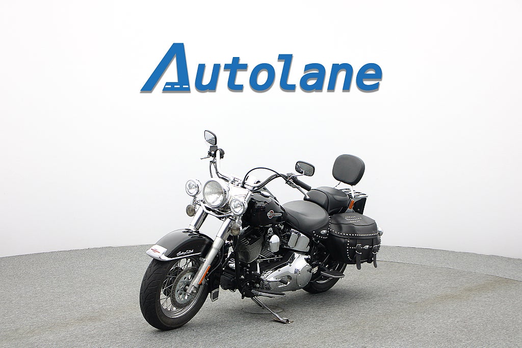 Harley-Davidson Heritage Softail Classic *Nyservad Vance & Hines