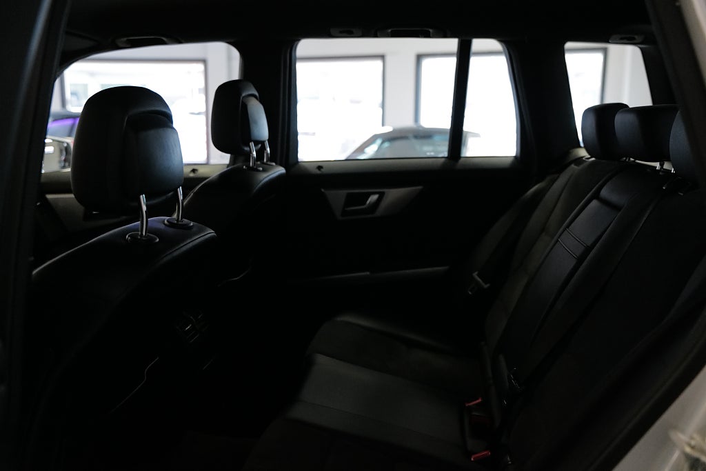 Mercedes-Benz GLK 2013 - miniatyr 10