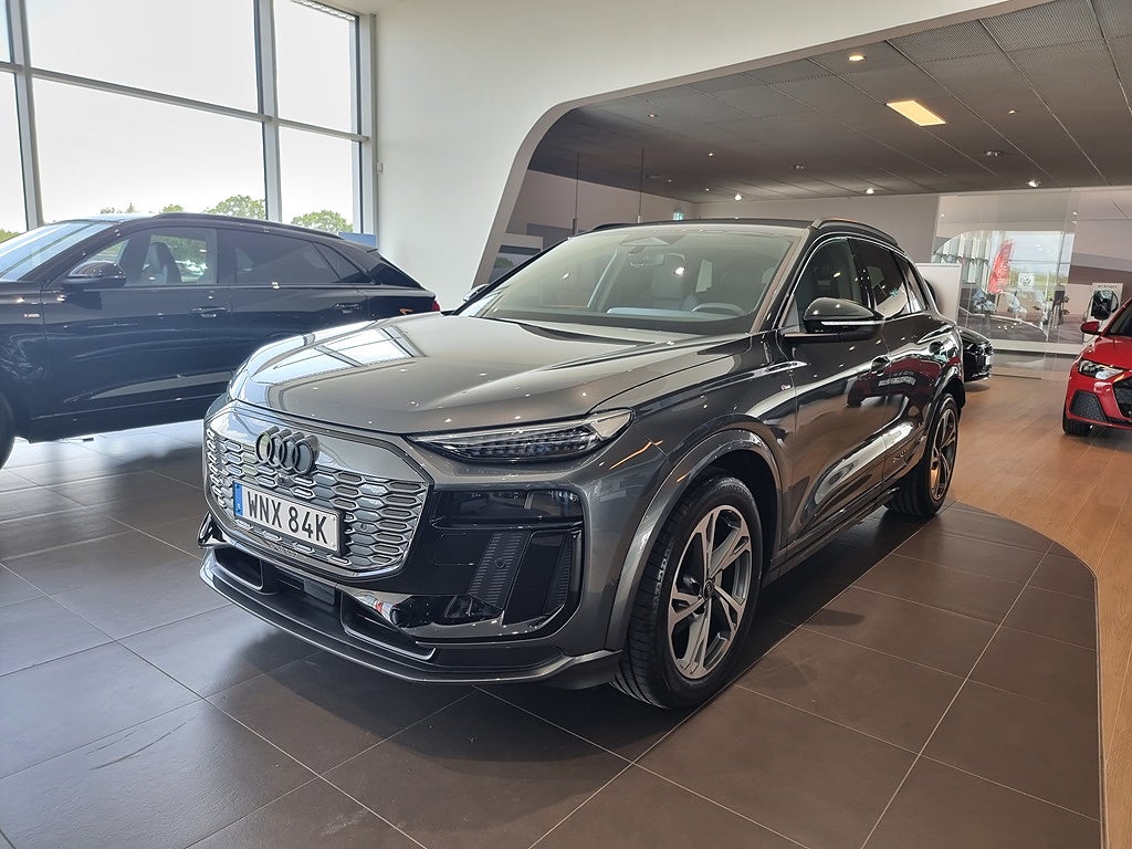 Audi Q6 e-tron SUV Quattro 388hk S-line