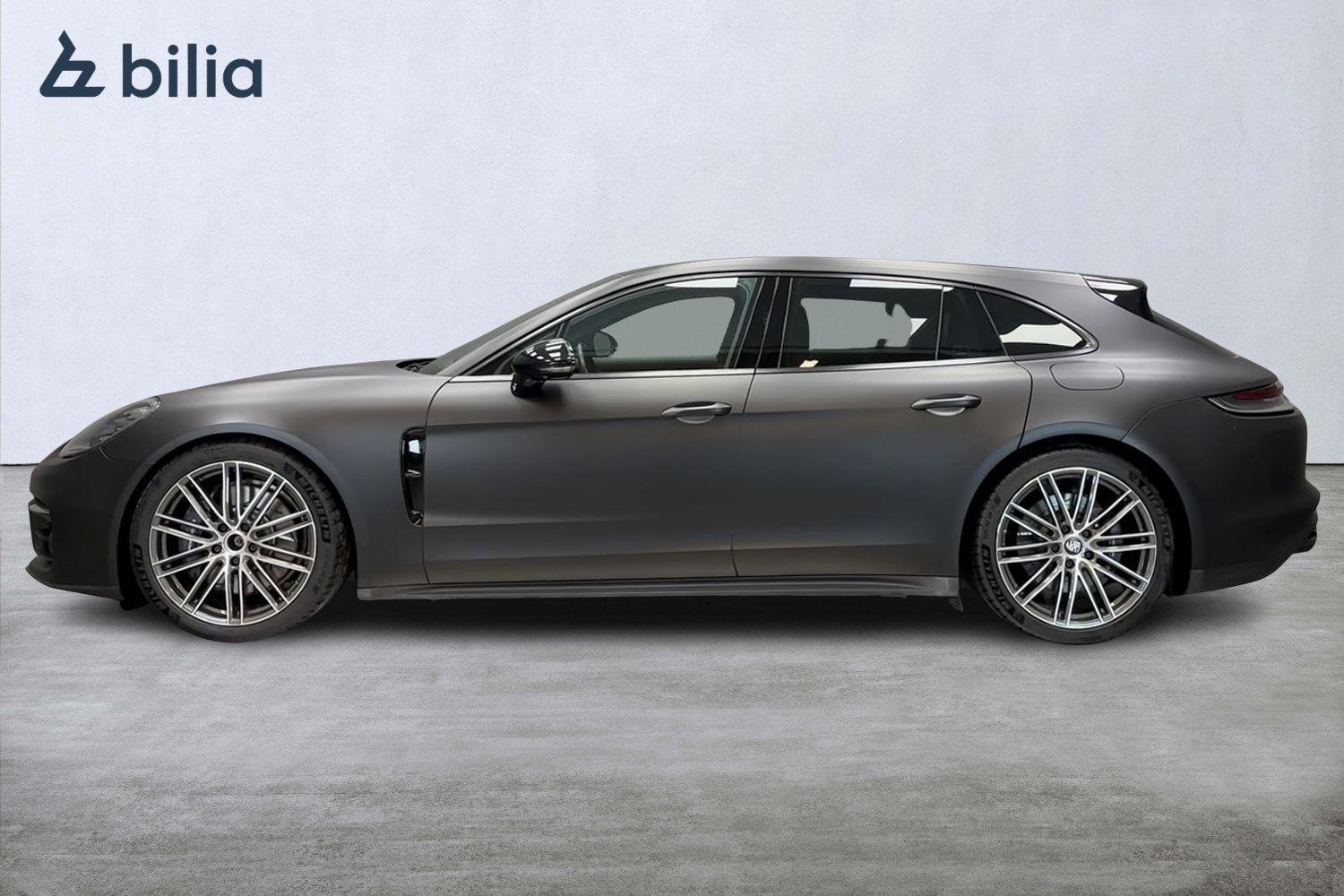 Porsche Panamera 2022, photo 4/49