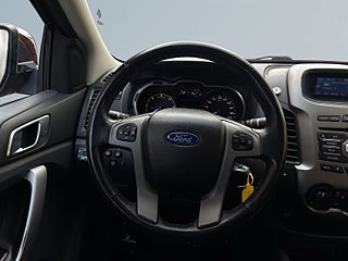 Ford ranger Dubbelhytt 4×4 SelectShift SoV-Däck/Värmare/Drag – bild 9