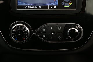 SUV Renault Captur 21 av 23