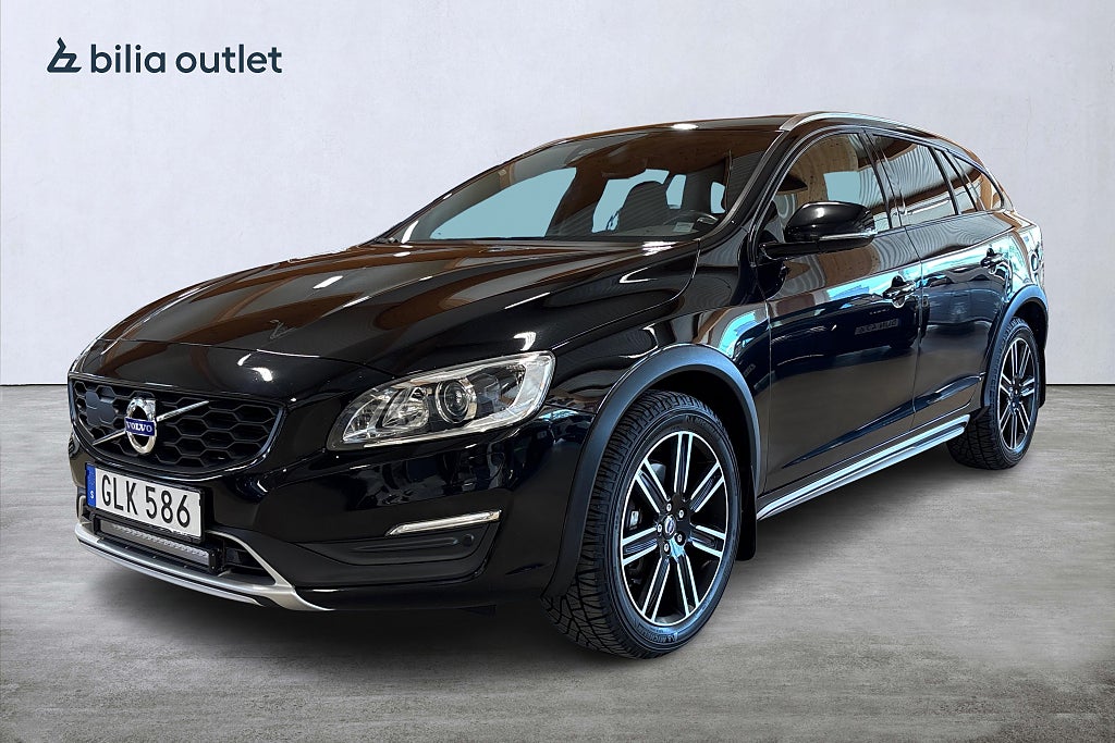 Volvo V60 Cross Country D4 AWD Summum BE PRO Polestar Opt. / Taklucka / Drag 