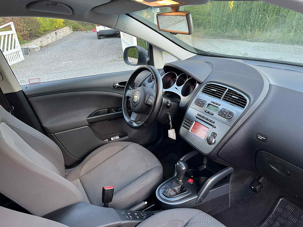 SEAT Altea XL 2.0 TDI DPF 8v DSG Sekventiell, 140hk, 2009