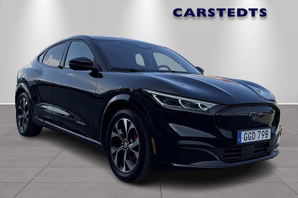 Ford Mustang Mach-E Long Range AWD *KAMPANJRÄNTA 3,95%*