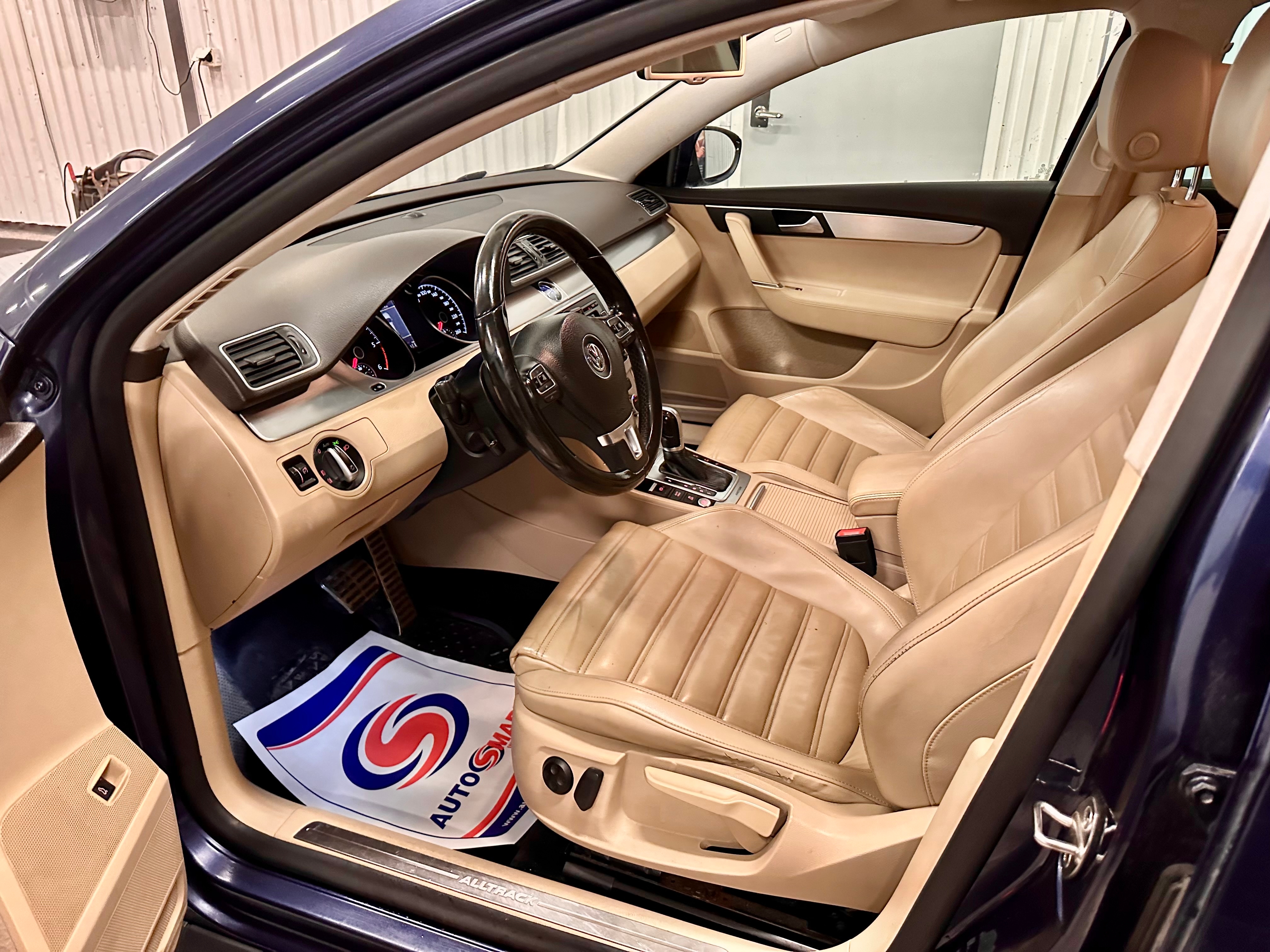 Volkswagen Passat 2012, bild 7/10