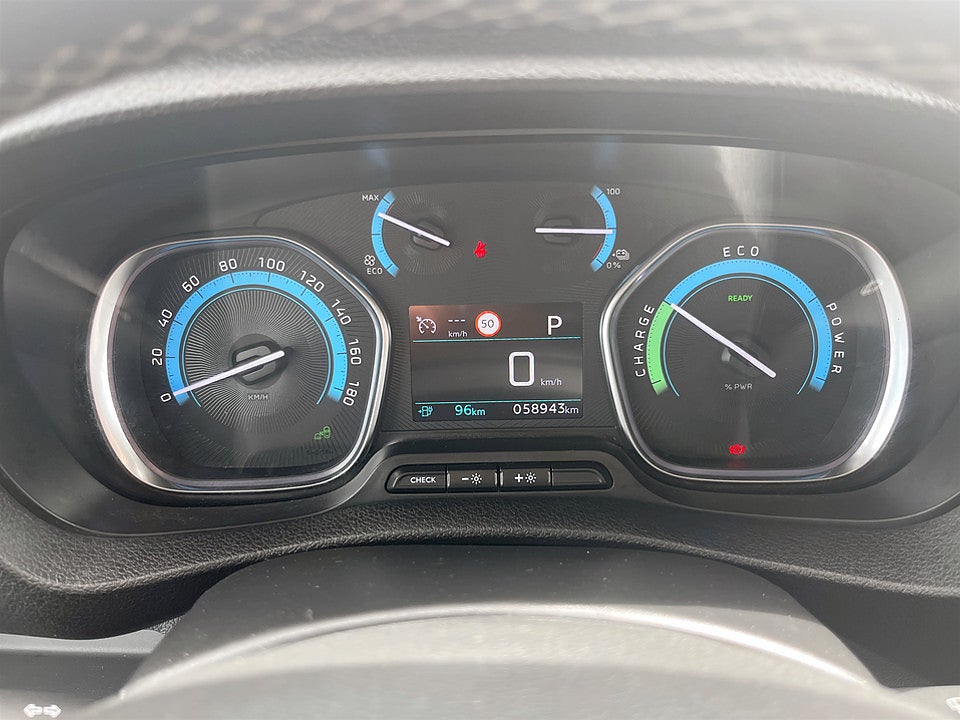 Bild på Peugeot e-Expert PRO+ 75kWh 136hk Aut L3 B-KAMERA NAVI