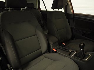 Halvkombi Volkswagen Golf 10 av 22