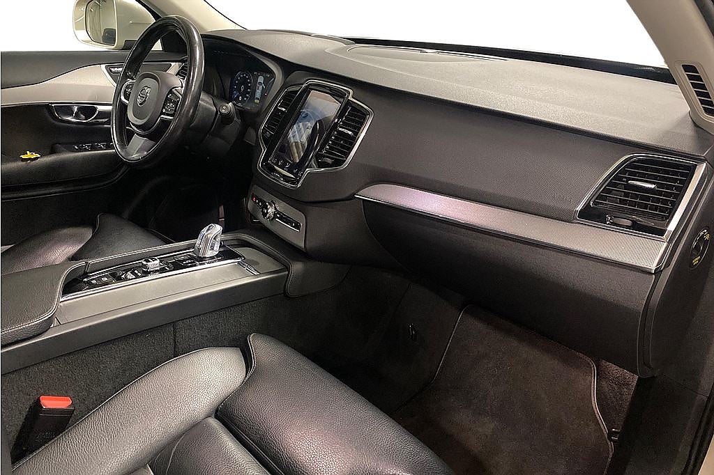 Volvo XC90 T8 AWD Twin engine Insc, 7-sits 407hk Pano VOC 360°, 2 BRUKARE
