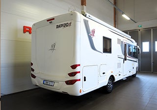 Husbil-integrerad Rapido S 11 i 165 Distinction 4 av 27
