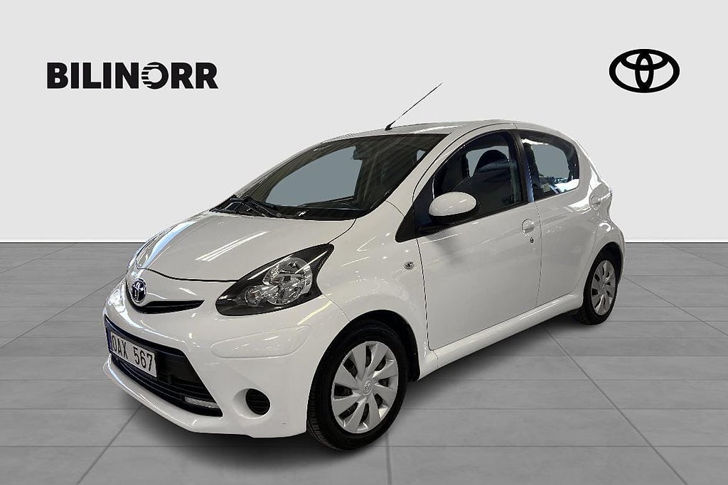 Toyota Aygo AYGO+ 5-D Perfekta Stadsbilen