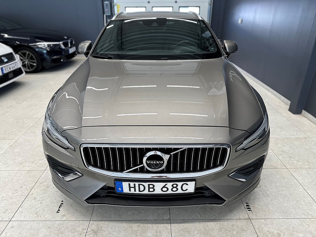 Volvo V60 T8 Twin Engine AWD/INSCRIPTION/360/DRAG/NAV/ORREFORS