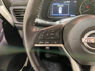 Halvkombi Nissan Leaf 15 av 23