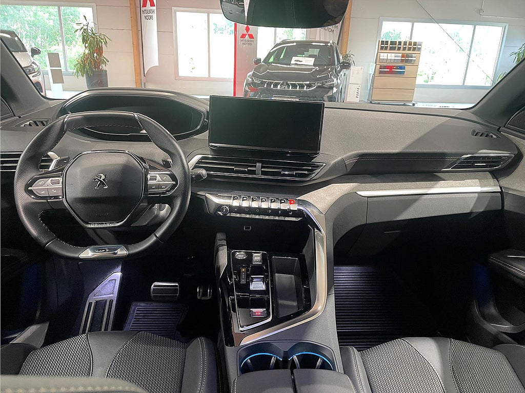 Bild på Peugeot 3008 GT 1.2 PT 130hk Aut - B-KAMERA, CARPLAY