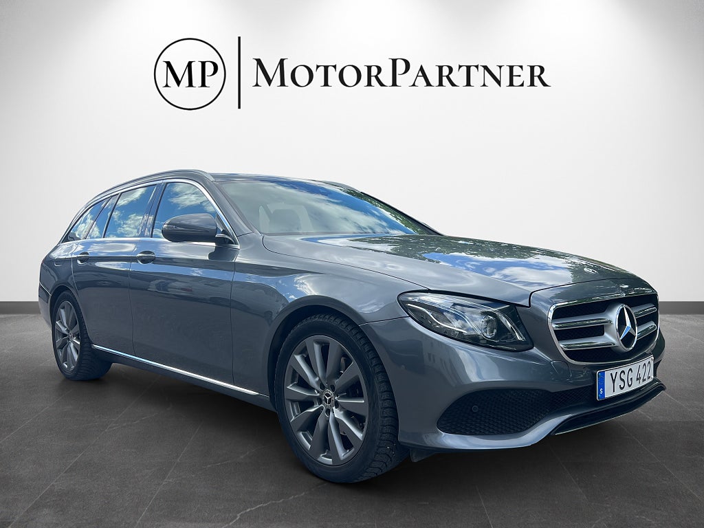 Mercedes-Benz E 220 4MATIC 9G-Tronic Burmester Widescreen Drag Skinn 