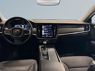 Volvo V90 Cross Country D4 AWD Inscription Pro Dragkrok Dvärme Bkamera S&V-däck – bild 8
