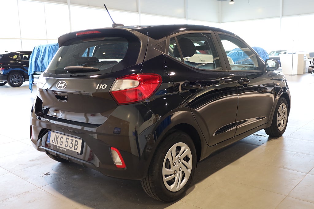 Hyundai i10 1.0 blue AUT Essential Rattvärme CarPlay Leasbar 2024