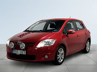 Toyota Auris 5-dörrar Valvematic Plus Drag Mvärm Extraljus S/V-hjul – bild 16