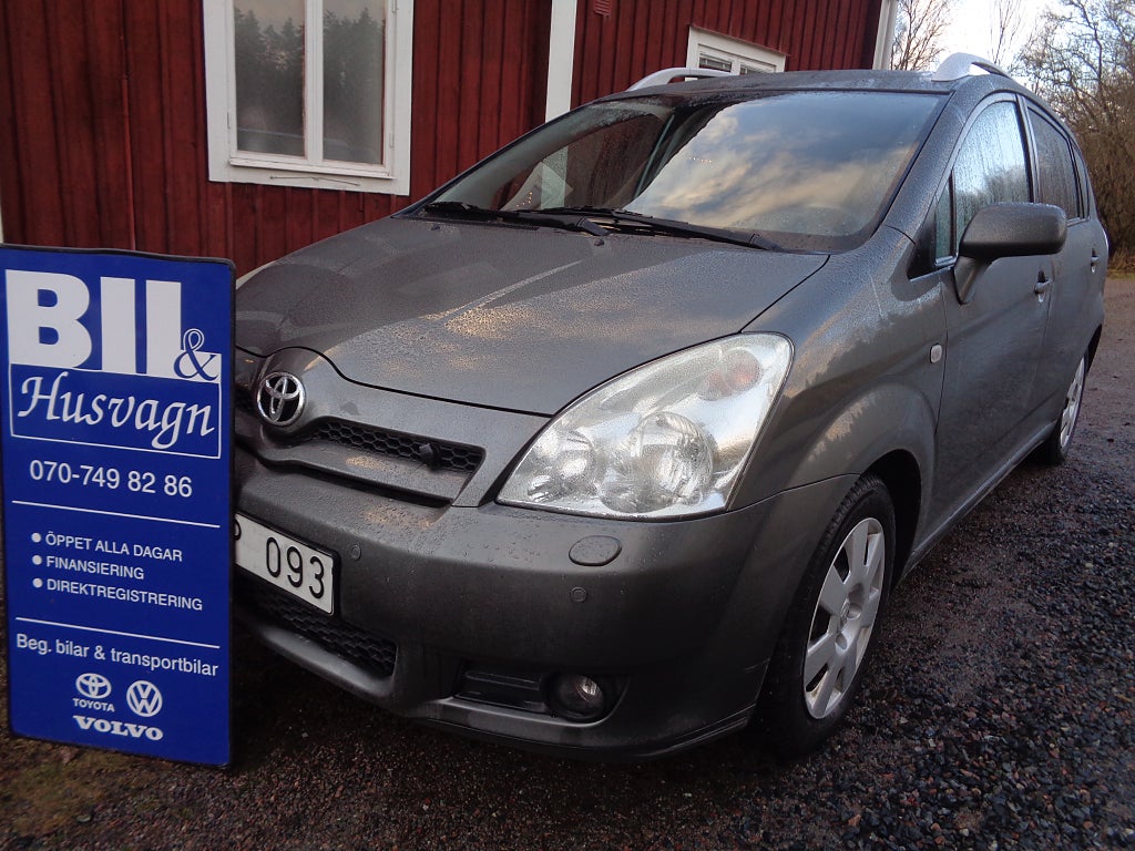 Toyota Corolla Verso 1.8 VVT-i MultiMode AUTOMAT/7-SITS/NYBES/NYSERV/EN ÄG/MV/FINANS