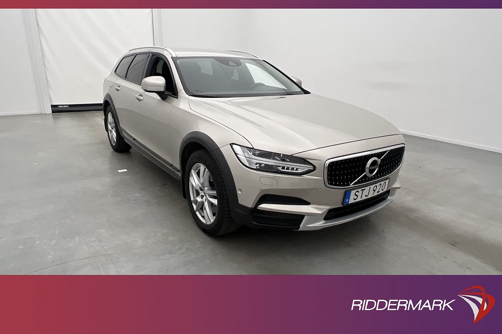 Volvo V90 Cross Country D4 AWD Momentum VOC D-Värm B-Kamera