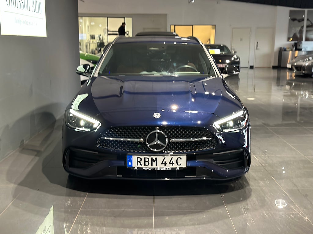 Mercedes-Benz C 220 d AMG Läder Värmare Drag Kombi - bild 4