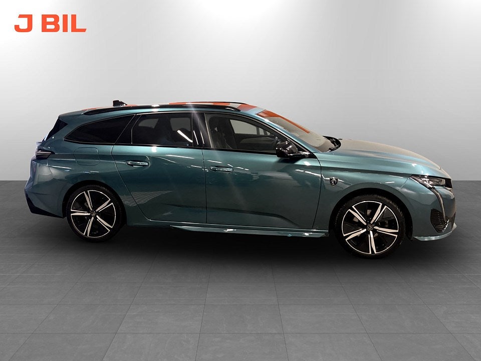 Bild på Peugeot 308 SW GT 1.2 PT 130hk Aut - 360-KAMERA, CARPLAY