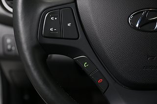 Halvkombi Hyundai i10 13 av 21
