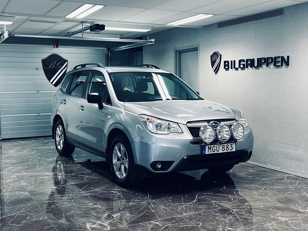 Subaru Forester 2.0 4WD Lineartronic|Drag|D-värmare|Fullservad|