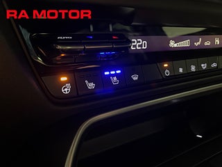 SUV Mazda CX-60 22 av 27