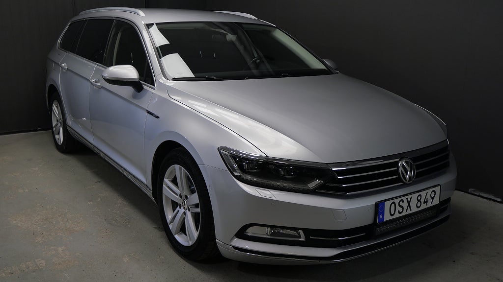 Volkswagen Passat 2.0 TDI 240hk GTS R-line Cockpit 4M Navi Värmare Drag