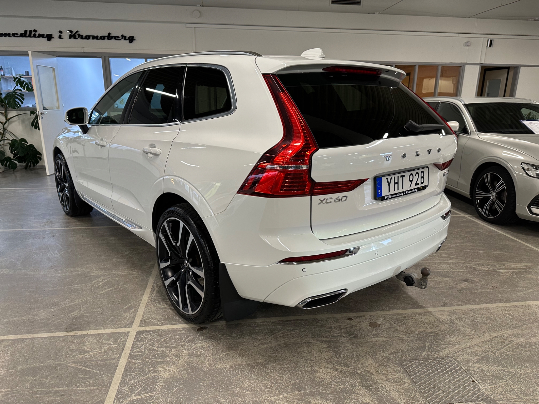 Volvo XC60 2020, bild 4/10