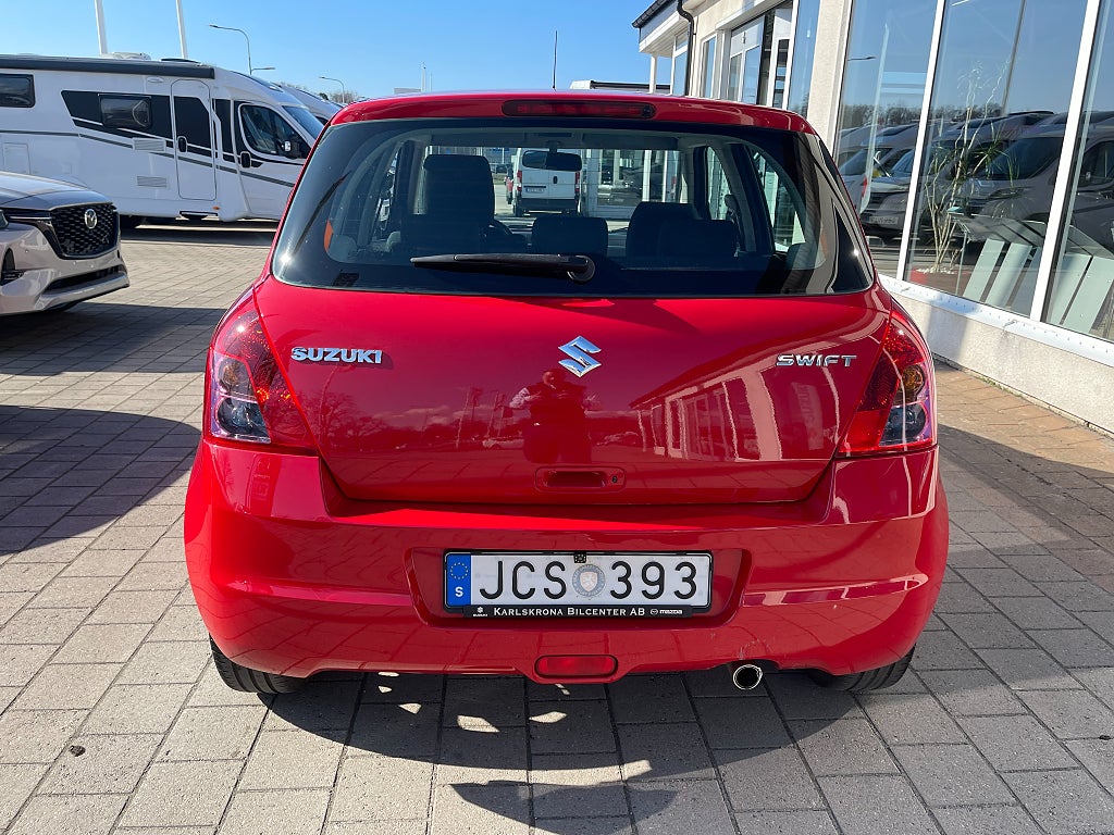 Suzuki Swift 1.5 DOHC 16V VVT Automat 102 hk