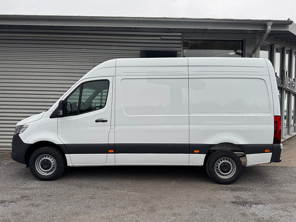 Mercedes-Benz Sprinter 317 CDI Skåp A2 PRO - bild 3
