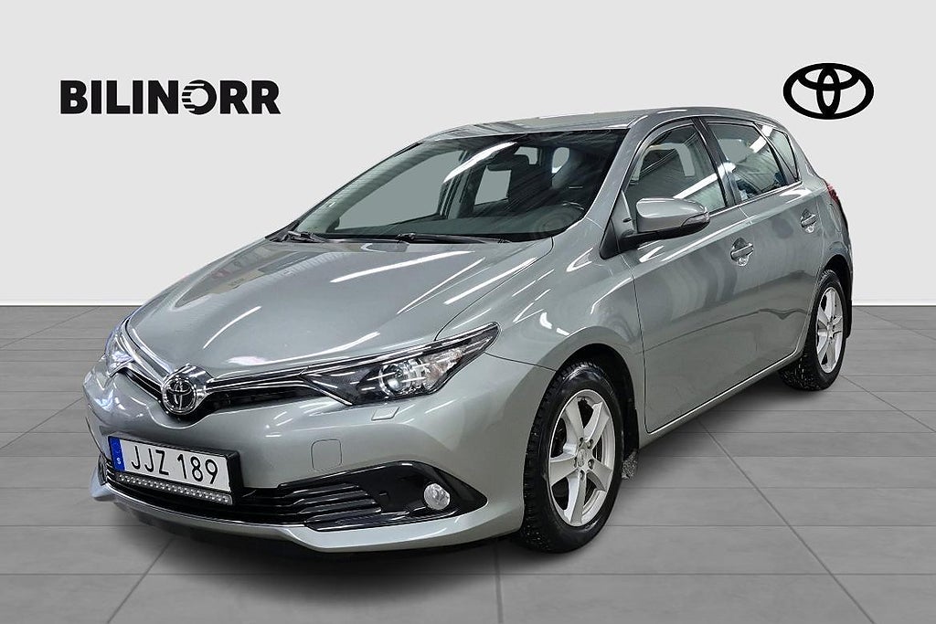 Toyota Auris 1.2T Active 5-D |VHjul|MvKupé|Drag|LED Ramp|