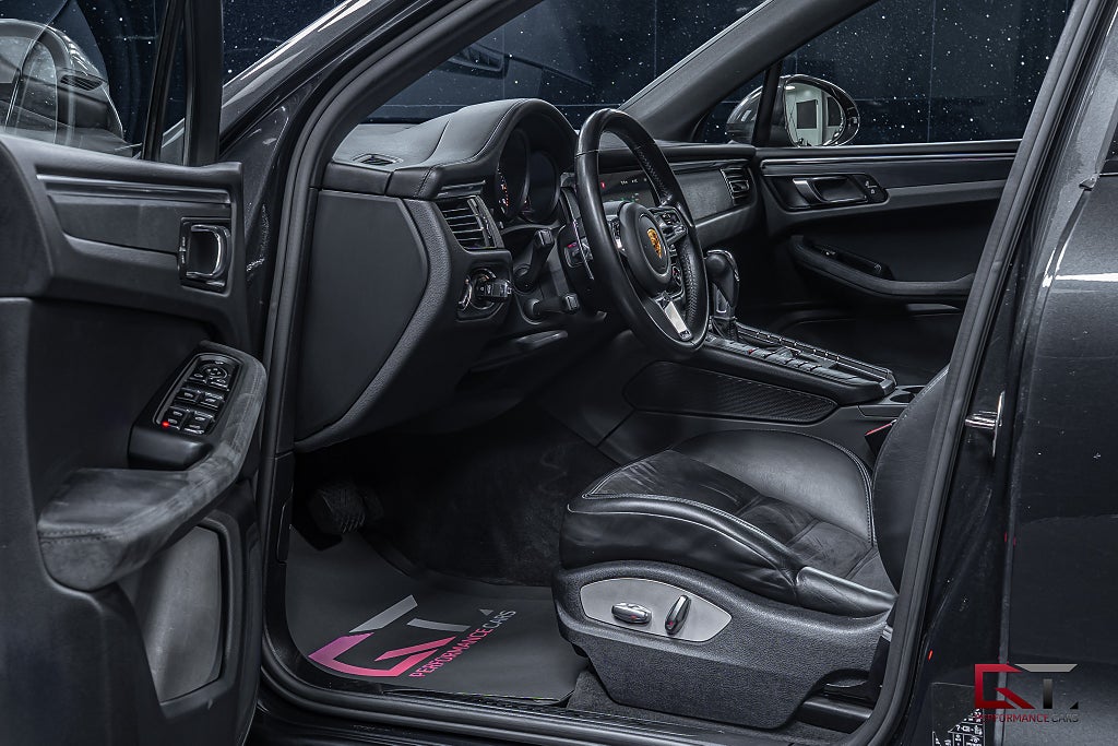 Porsche Macan GTS Sportavgassystem 21" Sport Chrono Power Steering+